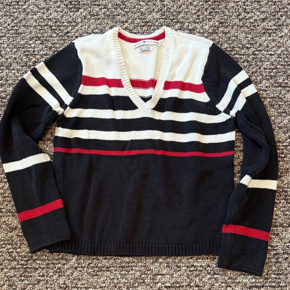 Tommy Hilfiger Cream and Red Knit Sweater